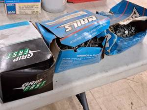 lot 429 image: Lot of (3 Boxes) Roofing Nails - 1-12 (x2) and 2 (x1)