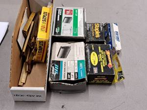 lot 434 image: Lot of (6 Boxes) Assorted Staples
