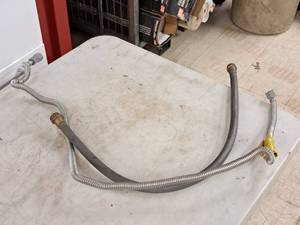 lot 447 image: Lot of (2) Appliance HosesLines