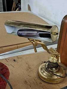 lot 472 image: 13 Brass Desk Lamp