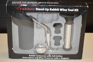 lot 11 image: Rabbit Stand-Up Wine Tool Kit