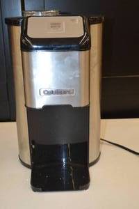 lot 39 image: Cuisinart Grind & Brew Coffee Maker