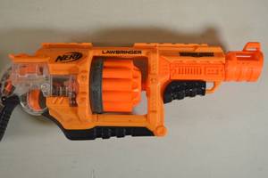 lot 114 image: Nerf Doomlands Lawbringer Hammer Action Spring Loaded Blaster Fully Functional 12 Round Capacity with Extra Dart Holders - Ammo Not Included