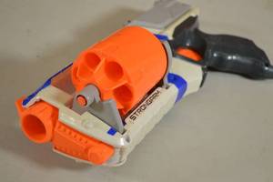 lot 121 image: Nerf N-Strike Elite Strongarm Revolving Blaster Pistol Weak Spring, 6 Round Capacity, Slam Fire - Ammo Not Included