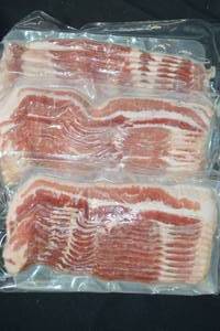 3ct 12oz Pack of Daily Choice Hickory Smoked Bacon Regular Sliced