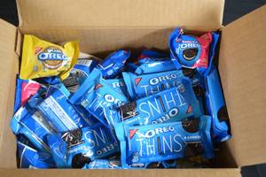 Bulk Variety Oreos Snack Pack 56ctt Best by 10252023