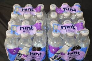 4ct 6-Pack Hint Blackberry Water Infused with Blackberry Essence