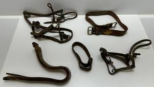 lot 47 image: Vintage Leather Horse Items (Will Need Cleaning)