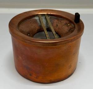 lot 69 image: 1970s Art Deco Copper & Brass Ashtray