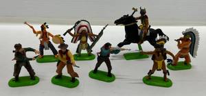 lot 102 image: Vintage Britains 1971 Cowboys & Indians (Rubber)