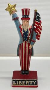 lot 139 image: Vin tage Cast Iron Liberty Door Stop 10