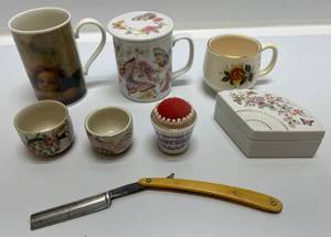 lot 157 image: Misc. Vintage Items Sake Cups & More