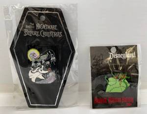 lot 176 image: 2004 Disney Nightmare Before Christmas & Haunted Mansion Limited Editon Pins (NIB)
