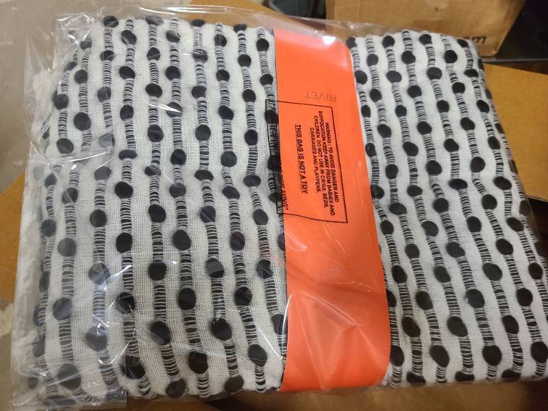 lot 203 image: JJ 50x60 Rivet Black and White Throw Blanket