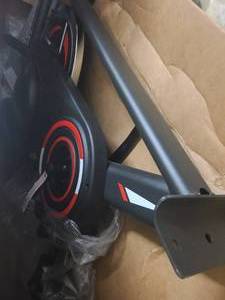 lot 116 image: Workout Spinning Bike