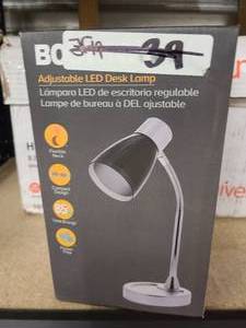 lot 172 image: New in box desktop lamp