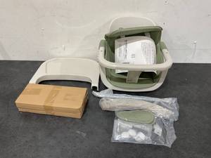 lot 65 image: 3-in-1 Wooden High Chair,Baby High Chair with Adjustable Legs & Dishwasher Safe Tray