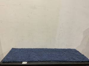 lot 126 image: Yimobra Original Luxury Shaggy Bath Mat, 70 x 24, Navy Blue