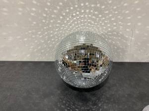 lot 128 image: 12 Disco Ball Mirror Ball Disco Party Decoration