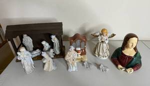 lot 1 image: Ceramic Nativity & Mary Figurines Lot
