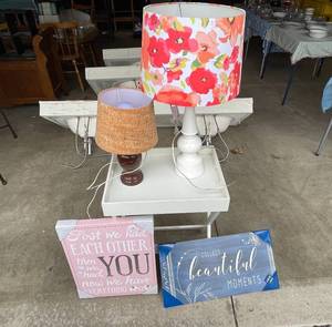 lot 71 image: White End Table2 Lamps & 2 NIP Canvas Artwork Pieces