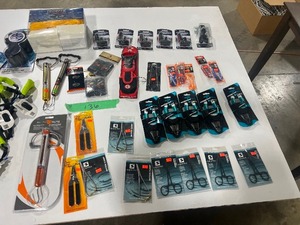 lot 136 image: FISHERMANS LOT