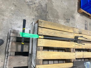 lot 160 image: GARDEN TILLER