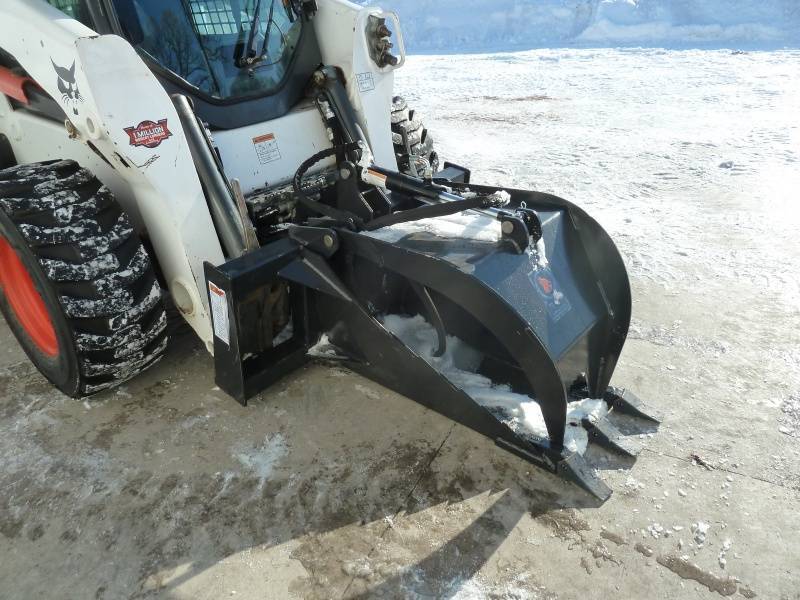 lot 72 image: Wolverine Tree Stump Grapple