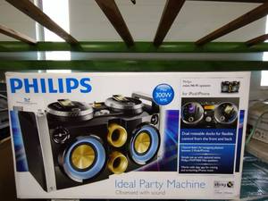 lot 62 image: Phillips Mini Hi-fi System, Model FWP3200D12