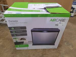 lot 64 image: Aircare Console  Evaporative Humidifier