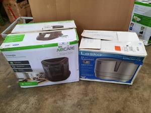 lot 68 image: Aircare and Lasko Humidifiers
