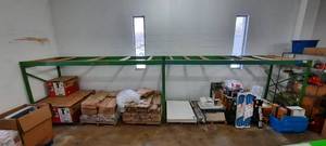 lot 5 image: Green steel pallet rack