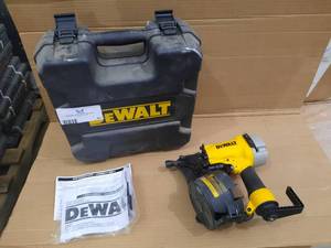 lot 91 image: DeWalt&nbspCoil Siding&nbspand&nbspFencing Nailer
