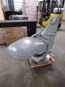 lot 99 image: DentalEZ patient chair. Powers Up