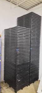 lot 262 image: 15 ORBIS Heavy Duty Nestable Pallets Stackable