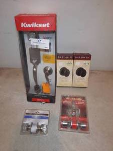 lot 294 image: (5) Door Handles Brands include Kwikset, Baldwin, Atlas, Defiant
