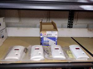 lot 293 image: 1 box of Kidde Digital Display Carbon Monoxide Alarm in box 4 alarms in the box