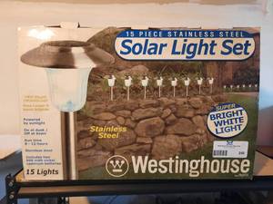 lot 240 image: 15 Piece Solar Light Set