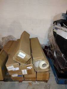 lot 245 image: Pallet of 46 x 44 x 80 2 mil Gusseted Bags-Clear. 50 per case.