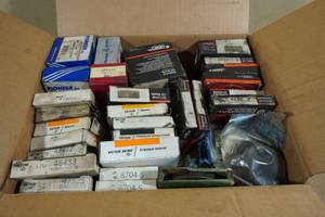 Assorted Oil Seals - Dana, Pioneer, Federal Mogul