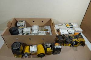 Assorted Oil Filters - Wix, Hastings, Phillips 66