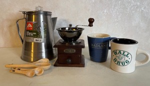 lot 38 image: Coffee Time Lot