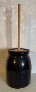 lot 43 image: Butter Churn Crock