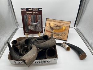 lot 112 image: Powder Horn Books and Horns Lot