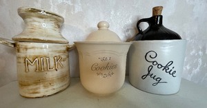 lot 53 image: Lot of 3 Cookie Jars