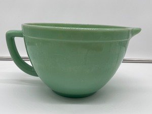 lot 98 image: Large Jadeite Fire King Batter Bowl