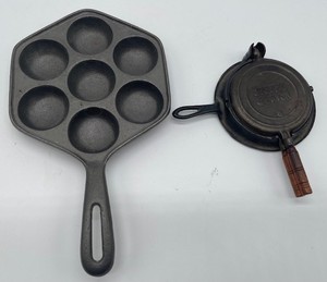 lot 37 image: Stover Jr. Cast Iron Waffle Maker and Abelskiver Pan