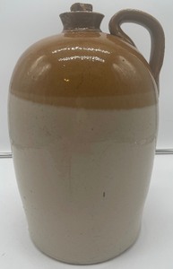 lot 127 image: Large Grosvenor Glasgow Pottery Jug
