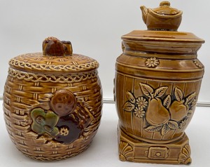 lot 133 image: Two Midcentury style cookie jars unmarked