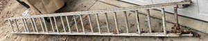 lot 147 image: Aluminum Ladder